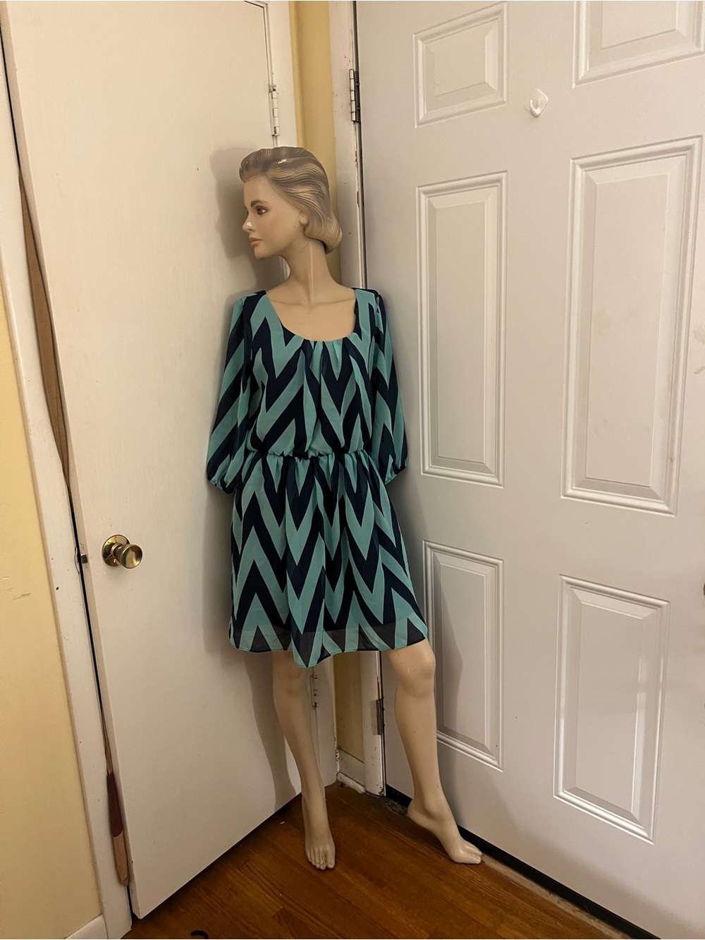 Vintage Chevron Scoop Neck Mini Dress in Teal and Black